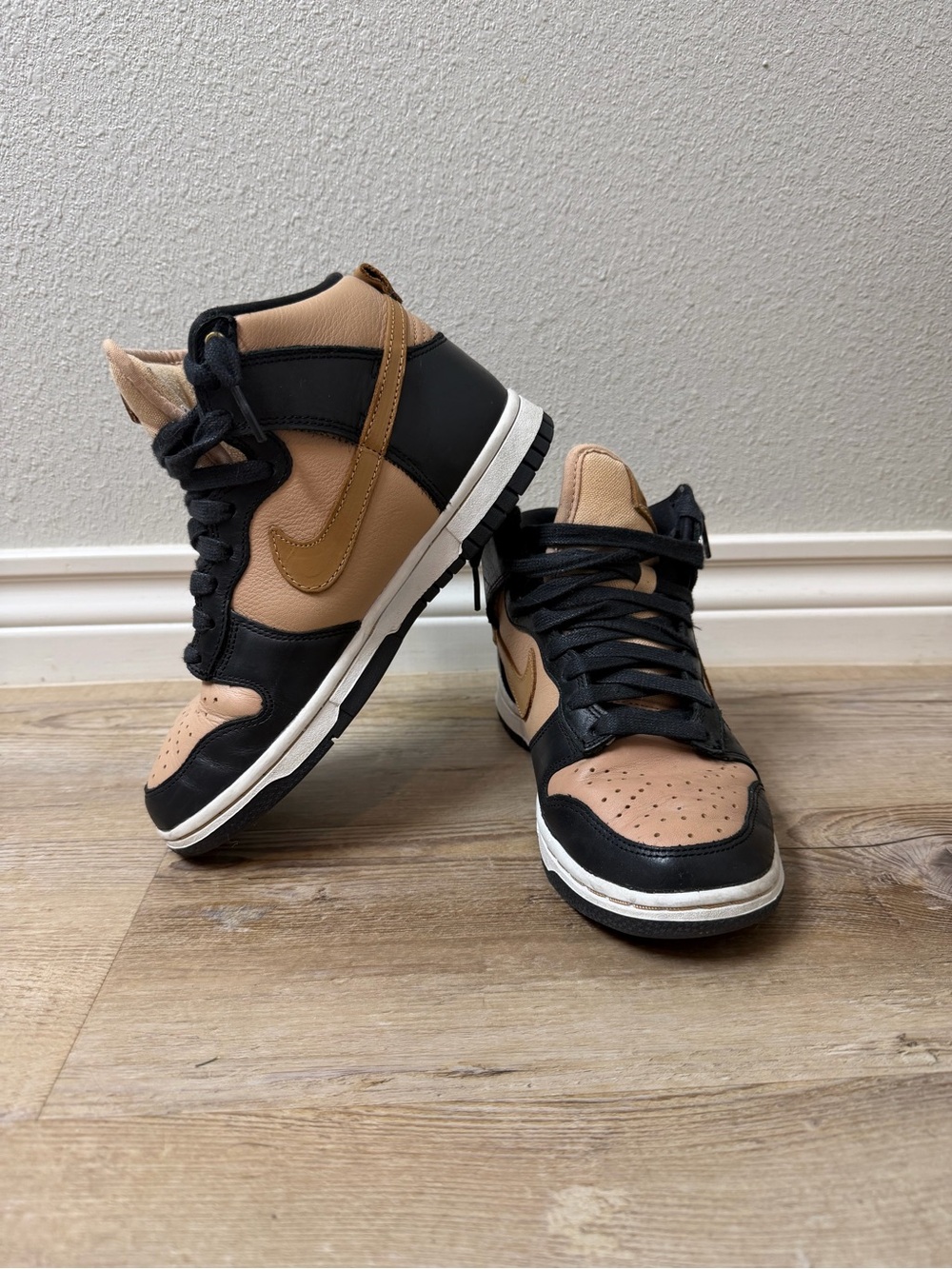 Nike Dunk High ‘Black Flax’
